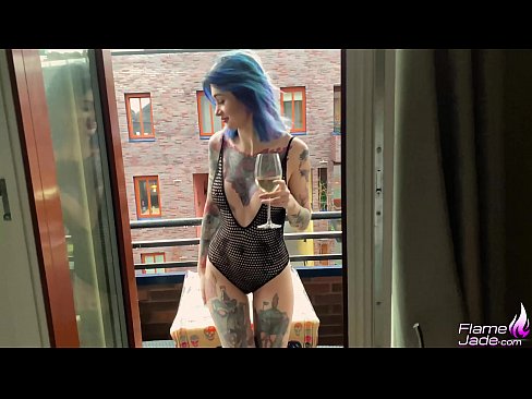❤️ Geweldige meisie suig met 'n gulp en fokken passievol onder die oop lug ❤️❌ Fokvideo by ons af.ixiporn-com.ru ️❤
